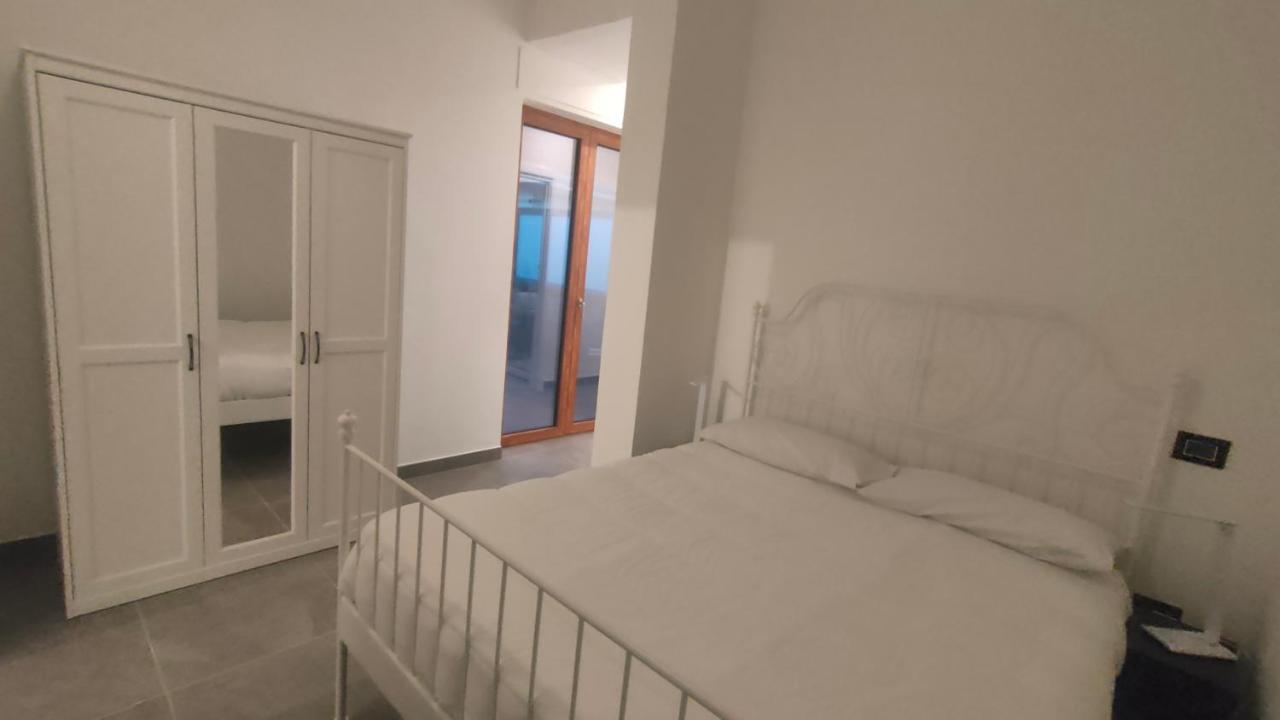 Da Nonna Teresa Bed and Breakfast Salerno Exteriör bild